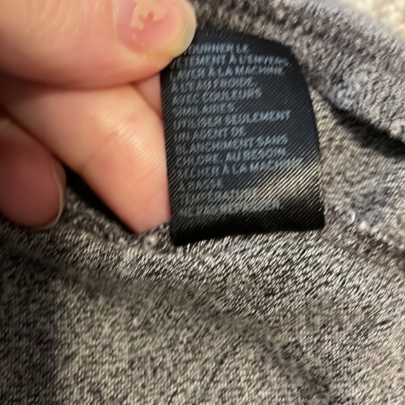 Zella L charcoal gray long sleeve top with twist bottom - Picture 7 of 10